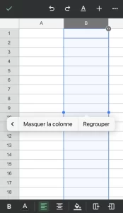 Cliquez sur l'option Masquer la colonne dans l'application Google Sheets